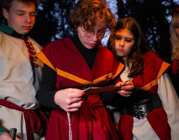 ЛЕТОПИСЬ
Пустая земля