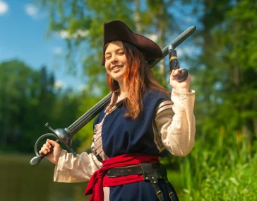 КАМЕНЬ ПРЕДКОВ
Береговое братство